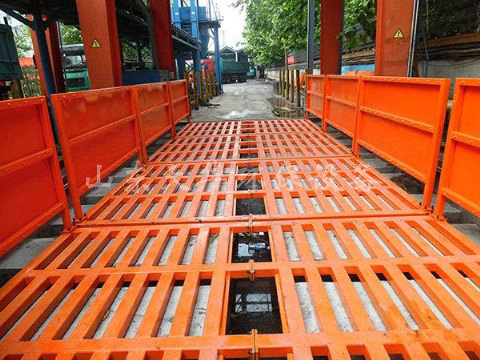 點擊查看詳細信息<br>標題：濟寧唐口煤礦4X12米煤礦專用洗車機 閱讀次數：3515
