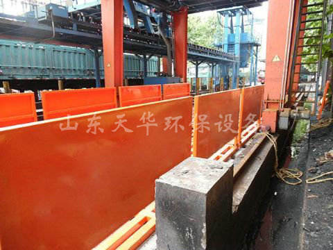 點擊查看詳細信息<br>標題：濟寧唐口煤礦4X12米煤礦專用洗車機 閱讀次數：2079