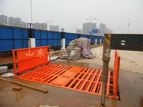 點擊查看詳細信息<br>標題：中鐵城建集團第十項目部太原項目洗車機 閱讀次數：2355